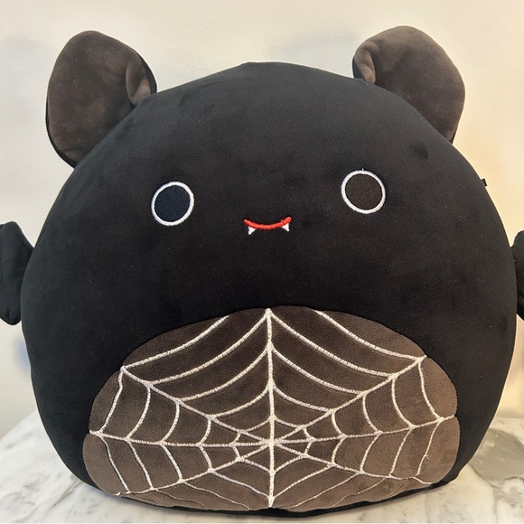 Squishmallows Accessories - Squishmallow Mallow Mash United States Exclusive Emily The Bat 12’